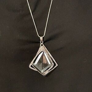 Elegant Silver Pendant Necklace